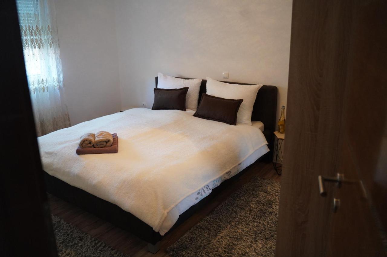 Apartman Vidovic Ливно Екстериор снимка